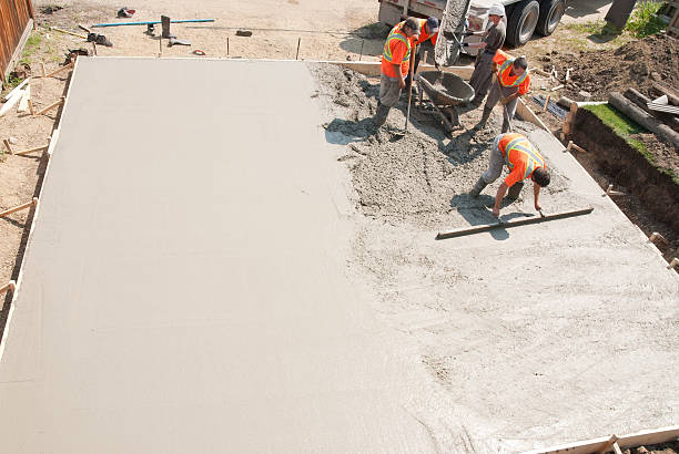 Best Concrete Flooring Contractor  in Leadington, MO